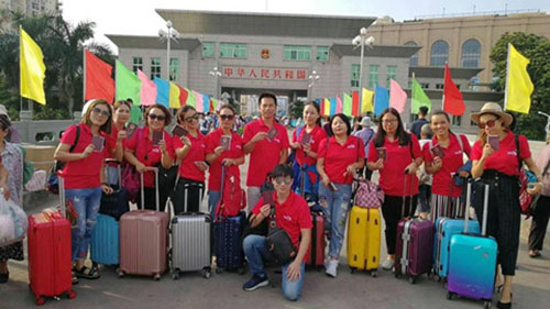 Công an thành phố Móng Cái cho biết, hơn 50 hướng dẫn viên người Trung Quốc nhập cảnh vào Việt Nam không đúng mục đích