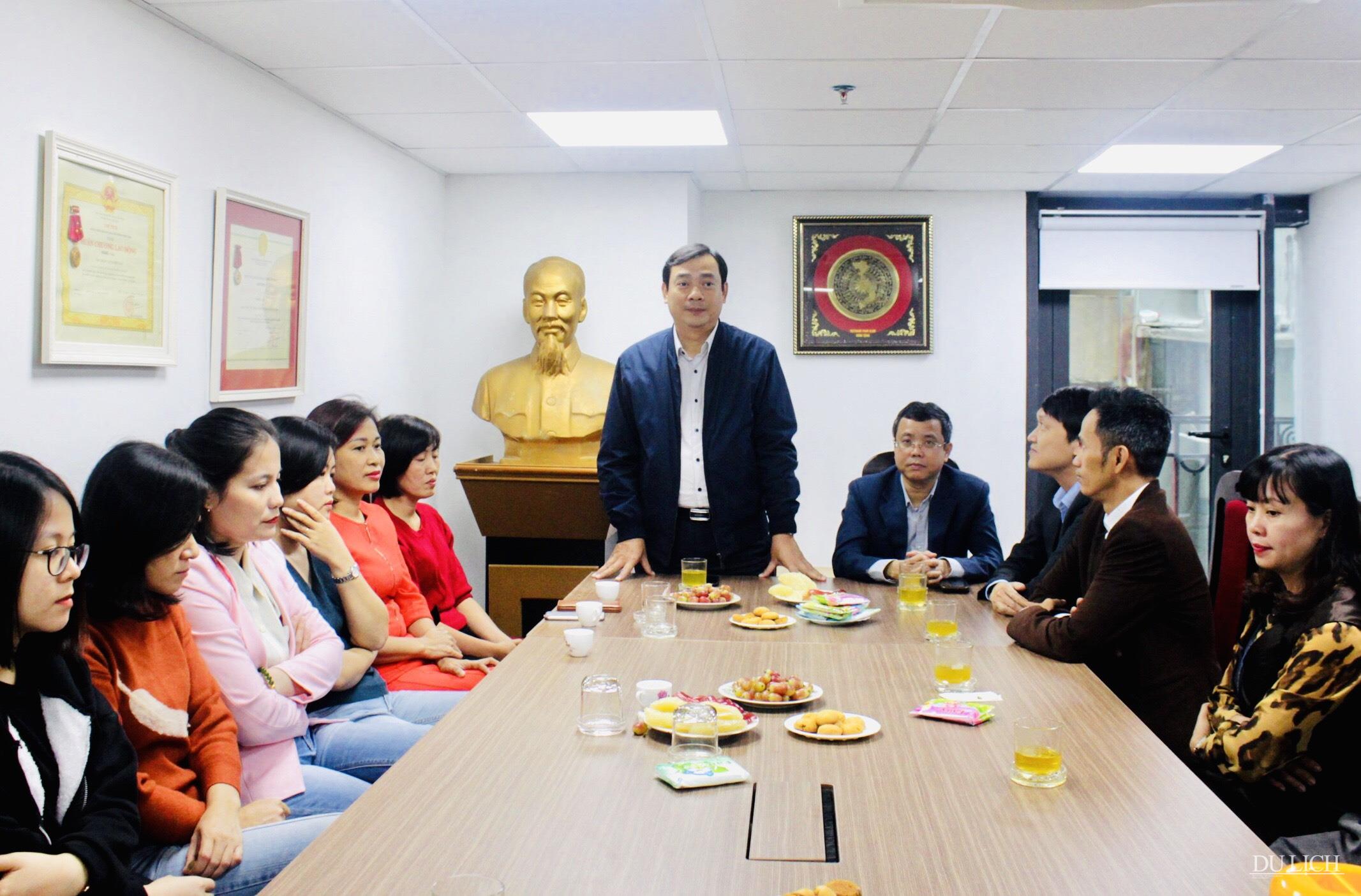 Tổng cục trưởng Tổng cục Du lịch Nguyễn Trùng Khánh phát biểu tại cuộc gặp mặt Tạp chí Du lịch và Báo Du lịch. Ảnh: BV
